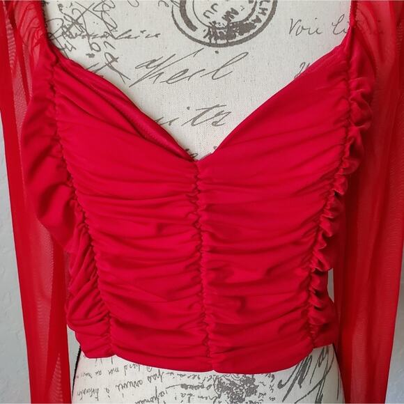 RED ☆ COFFIN GATHERED ☆ SWEETHEART CROP TOP ☆ Size XL ☆ NWOT - Picture 3 of 8
